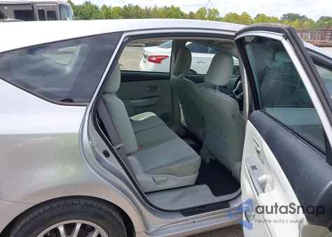 2012 Toyota Prius V Three z USA, uszkodzony, nr VIN JTDZN3EU1C3048180